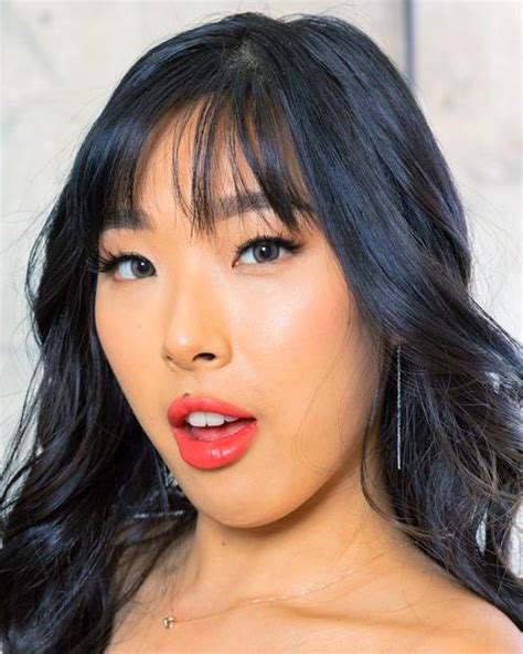 Elle Lee Porn Videos .